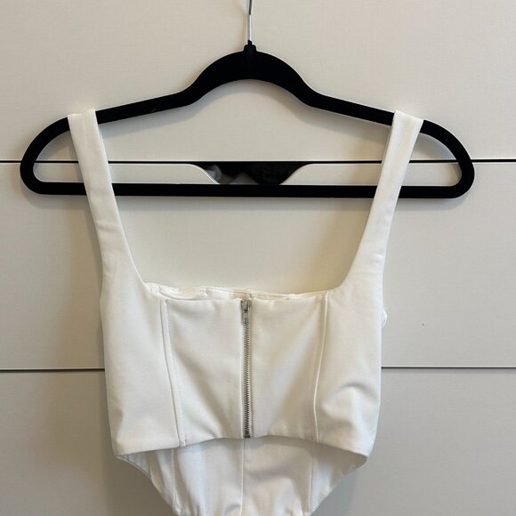 Edikted Isla Corset Top (White) - Picture 3 of 3
